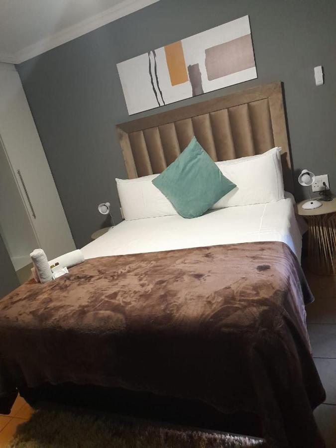 Nongoma Lodge & Inn Cc 외부 사진