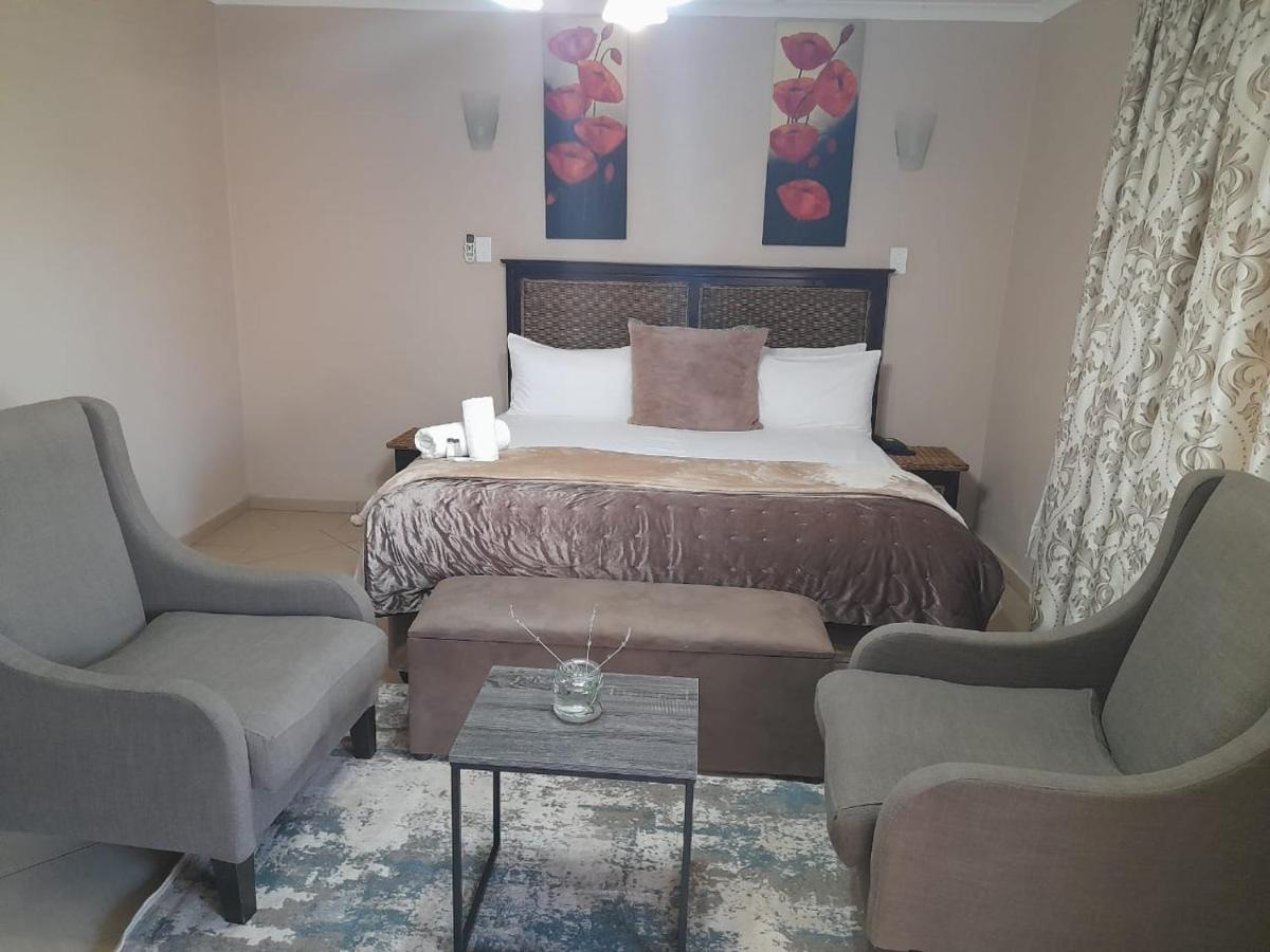 Nongoma Lodge & Inn Cc 외부 사진