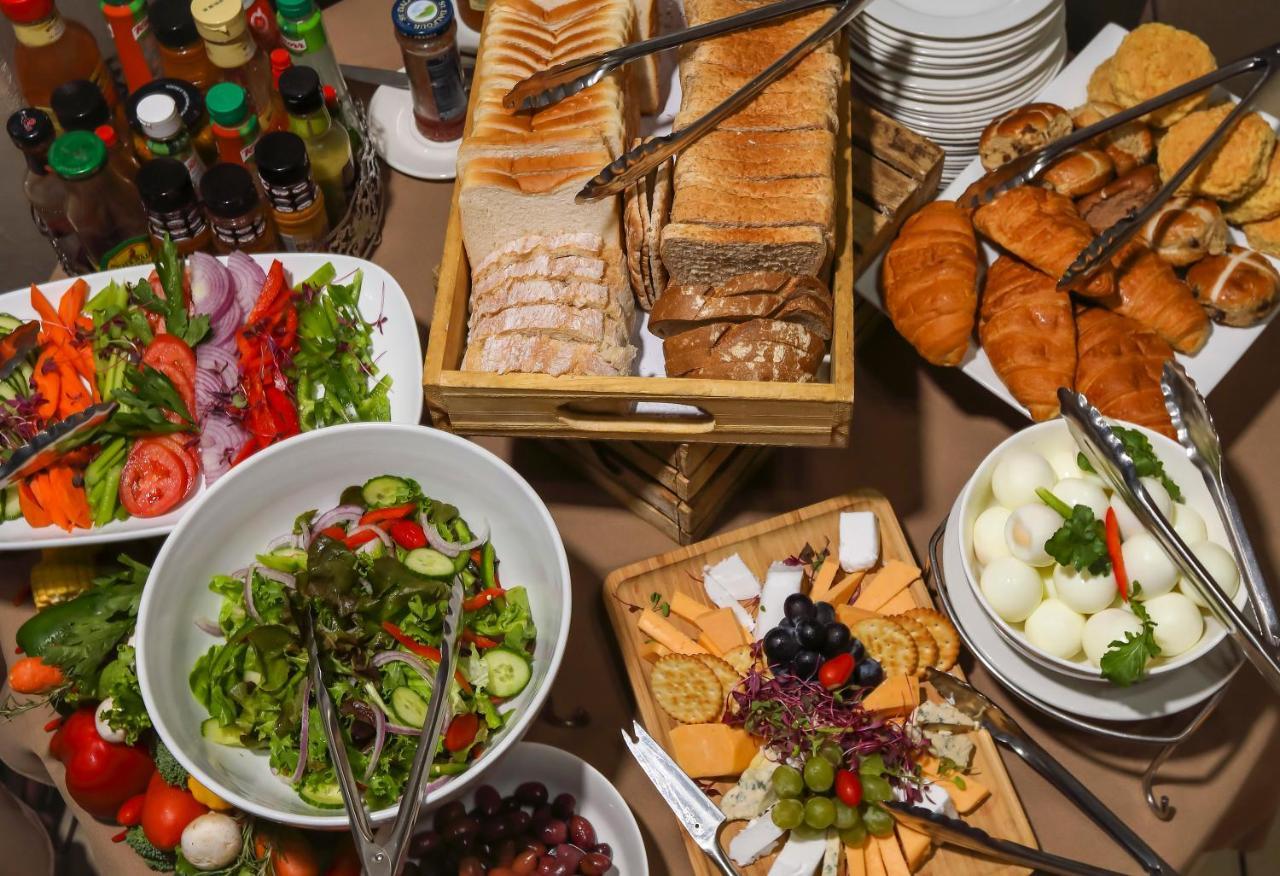 Nongoma Lodge & Inn Cc 외부 사진