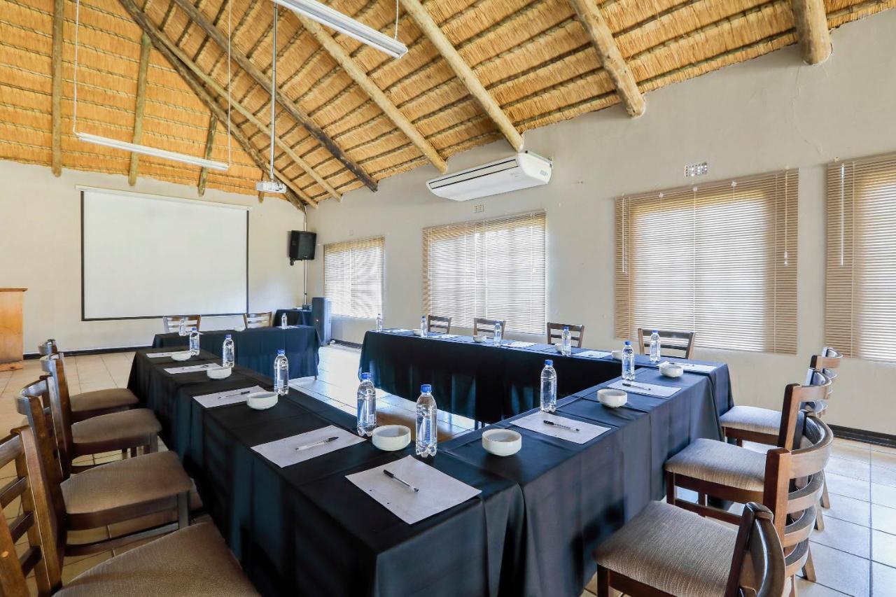 Nongoma Lodge & Inn Cc 외부 사진