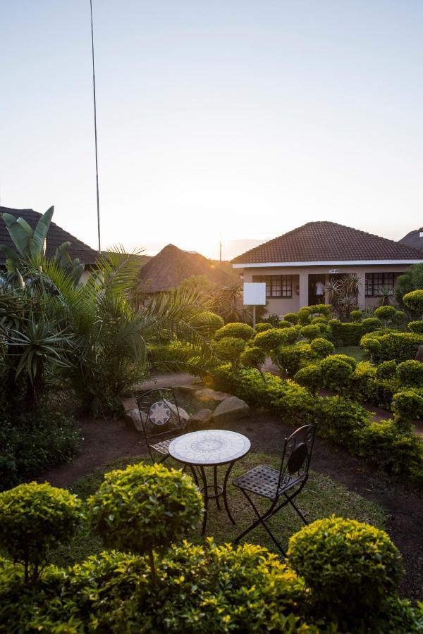 Nongoma Lodge & Inn Cc 외부 사진