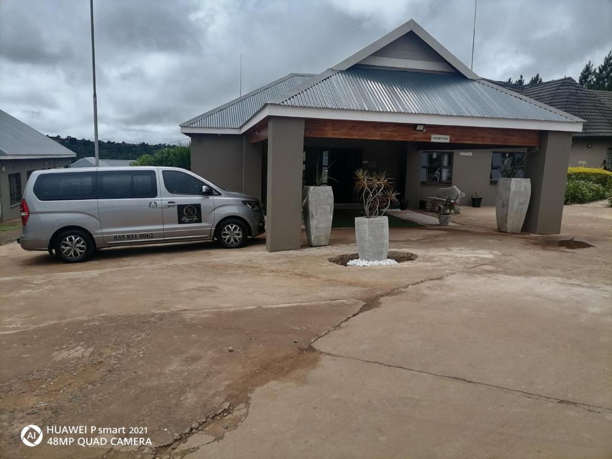 Nongoma Lodge & Inn Cc 외부 사진
